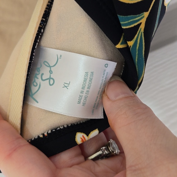 Swim Top - Picture 5 of 6